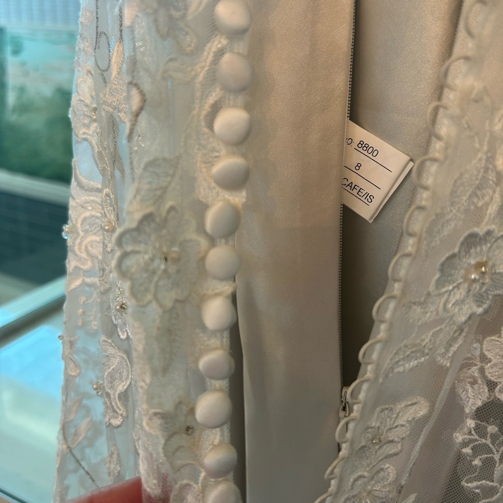 Allure Bridals Ivory Floral Lace Gown - Picture 10 of 16
